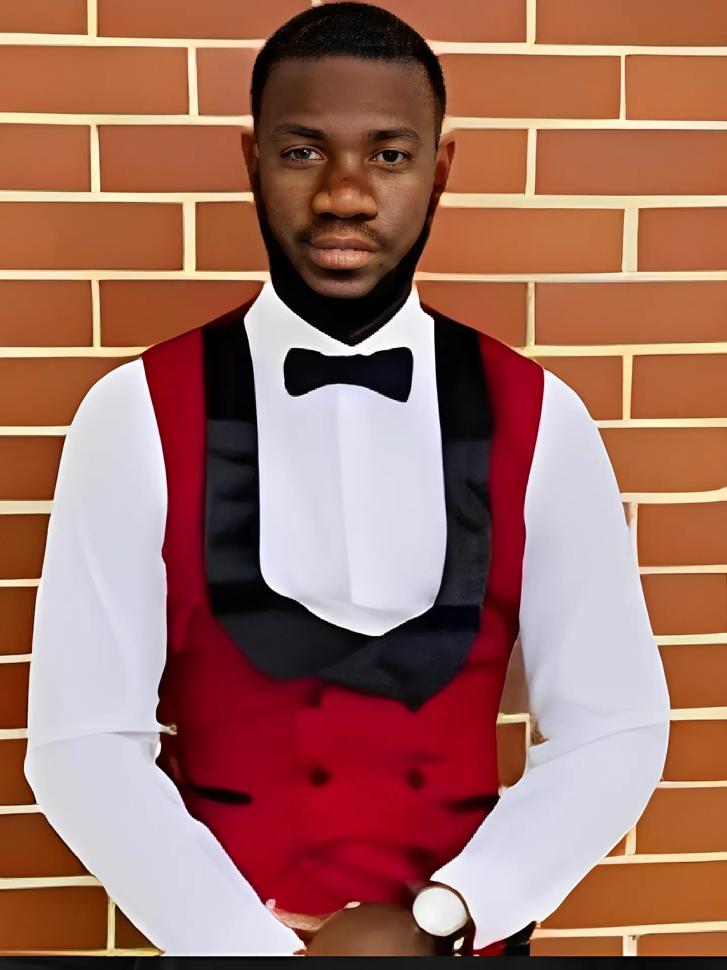 Stylish gentleman posing in dressy outfit